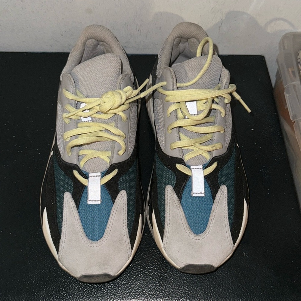 Yeezy 700 wave runner